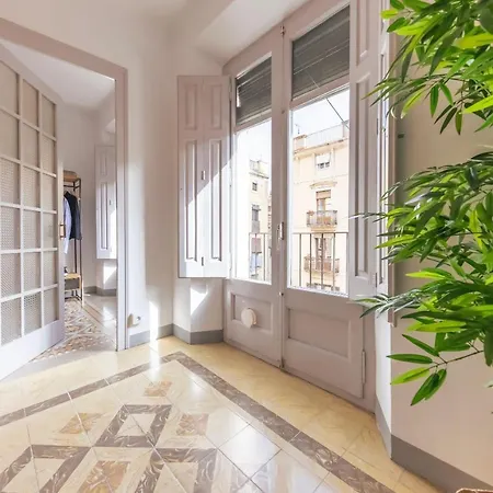 Bravissimo Rambla River View * Girona