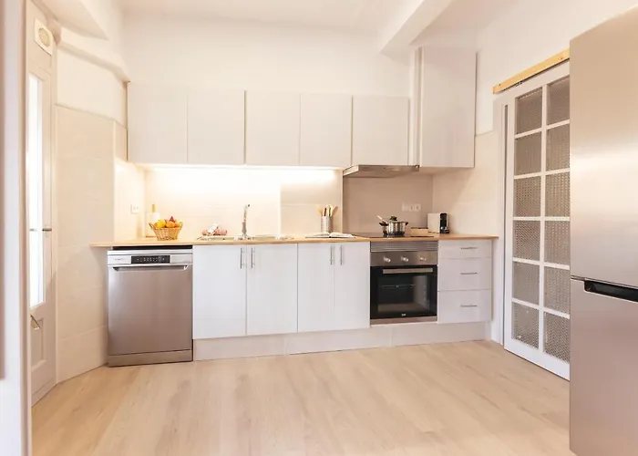 Bravissimo Rambla River View Apartment