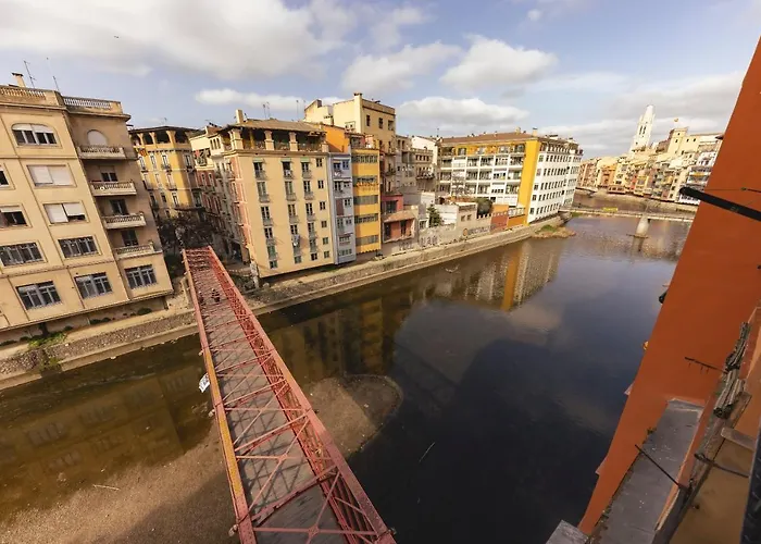 Апартаменты Bravissimo Rambla River View *