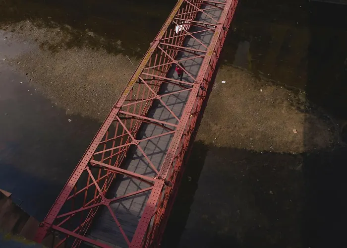 Bravissimo Rambla River View Apartman Girona